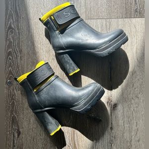 Sorel Chunky Heel Rainboots